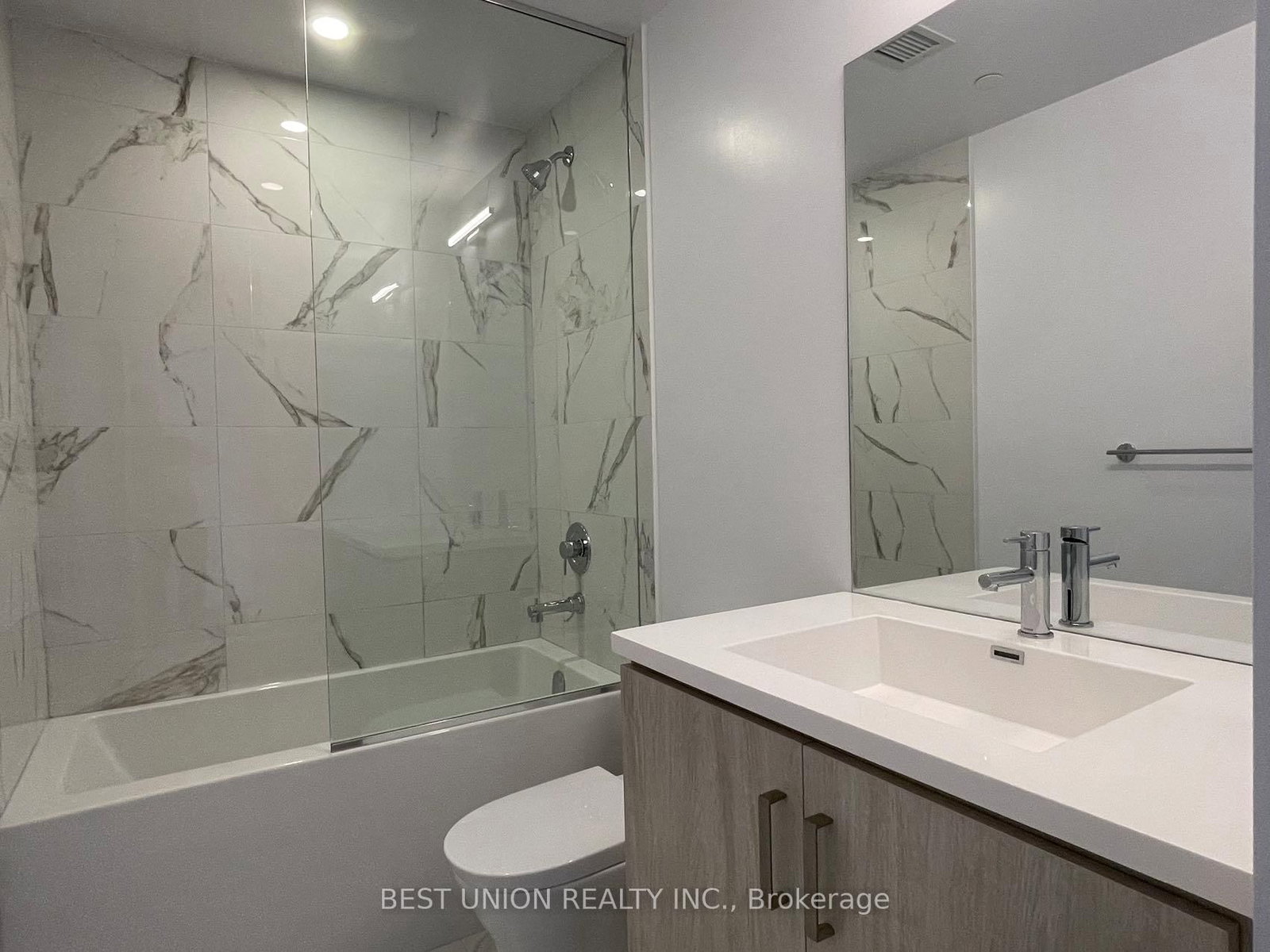 1906-38 Honeycrisp Cres, Vaughan, view 11