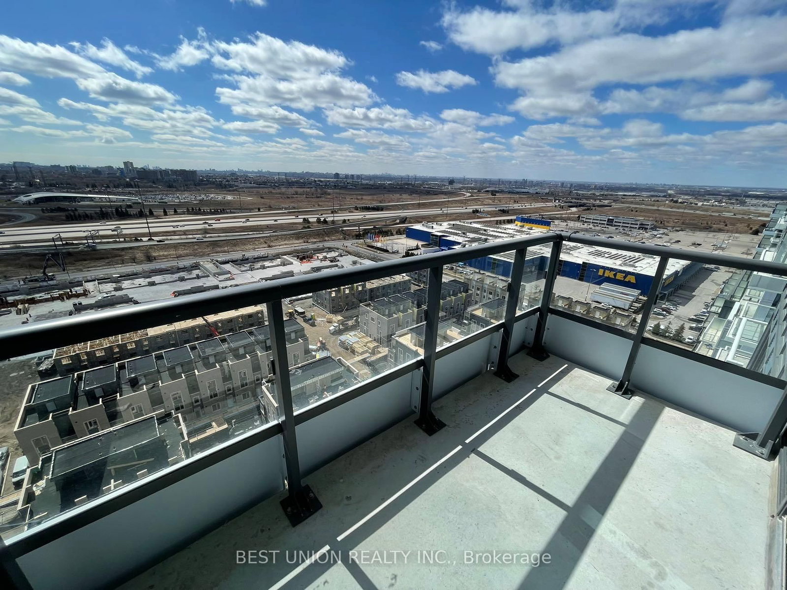 1906-38 Honeycrisp Cres, Vaughan, view 13