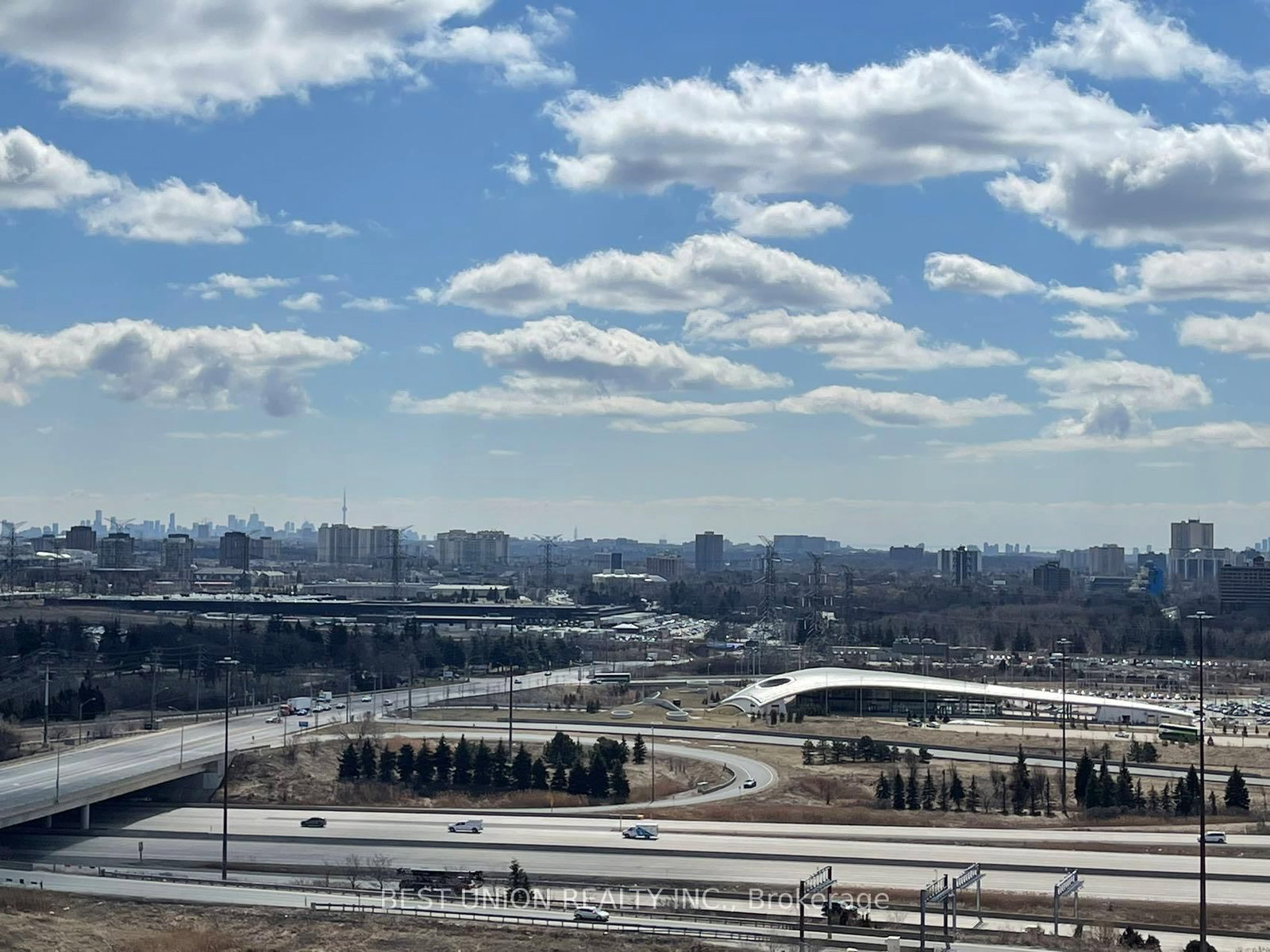 1906-38 Honeycrisp Cres, Vaughan, view 17