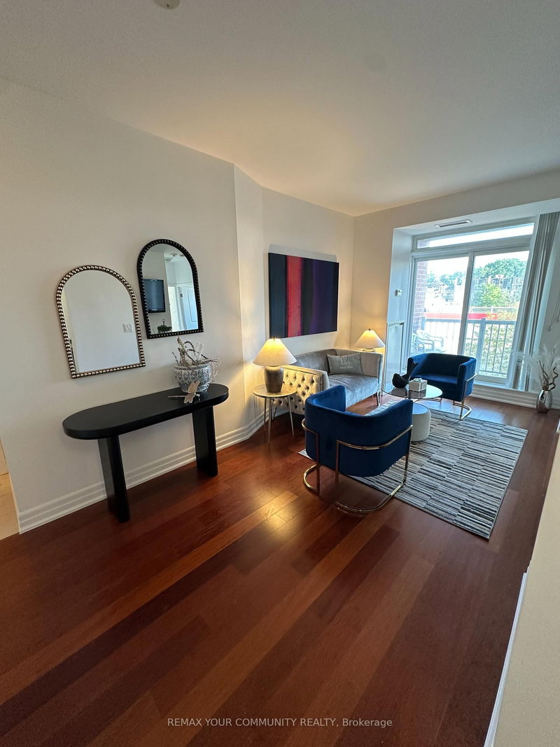 205 - 15450 Yonge Street