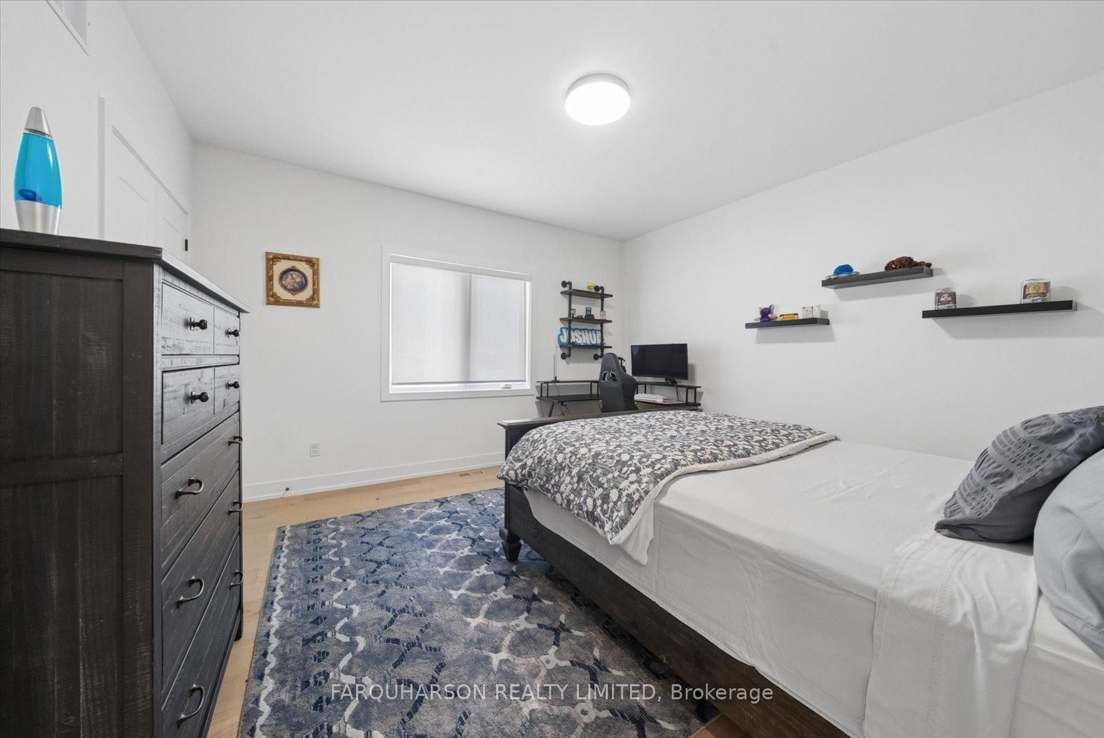 18 Victoria Drive • Uxbridge, ON photo 15