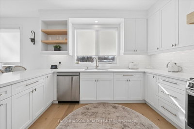 18 Victoria Drive • Uxbridge, ON photo 5