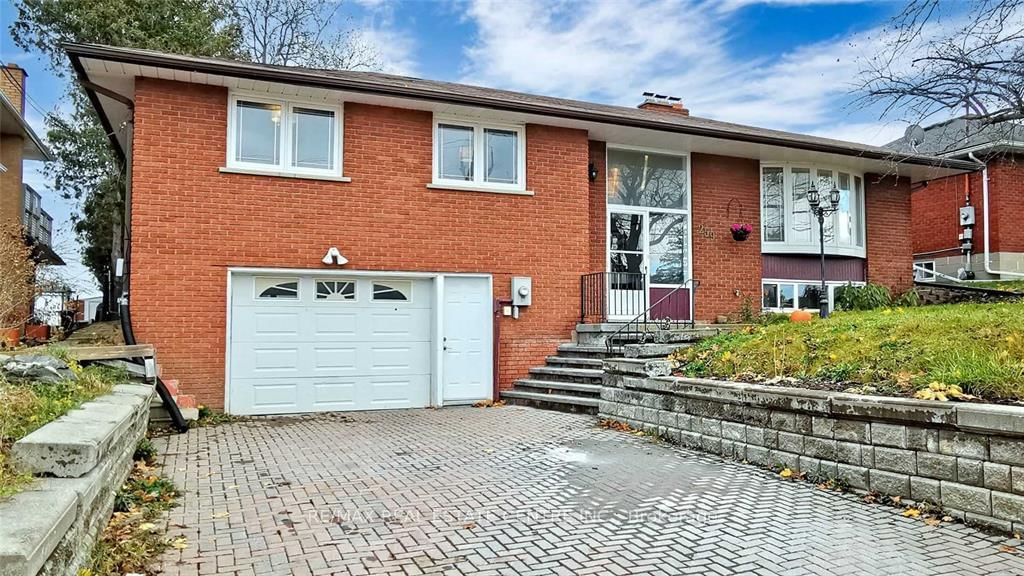 259 Simcoe Road • Bradford West Gwillimbury, ON photo 1
