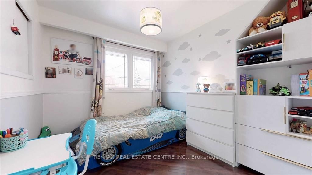 259 Simcoe Road • Bradford West Gwillimbury, ON photo 15