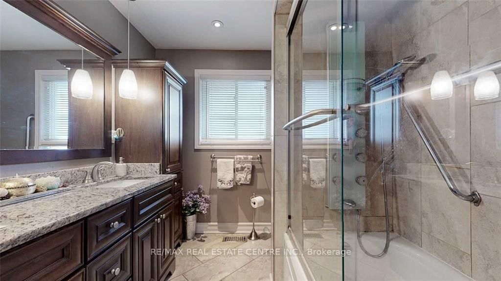 259 Simcoe Road • Bradford West Gwillimbury, ON photo 19