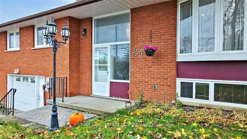 259 Simcoe Road