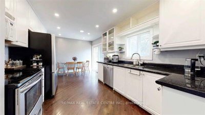 259 Simcoe Road • Bradford West Gwillimbury, ON photo 6
