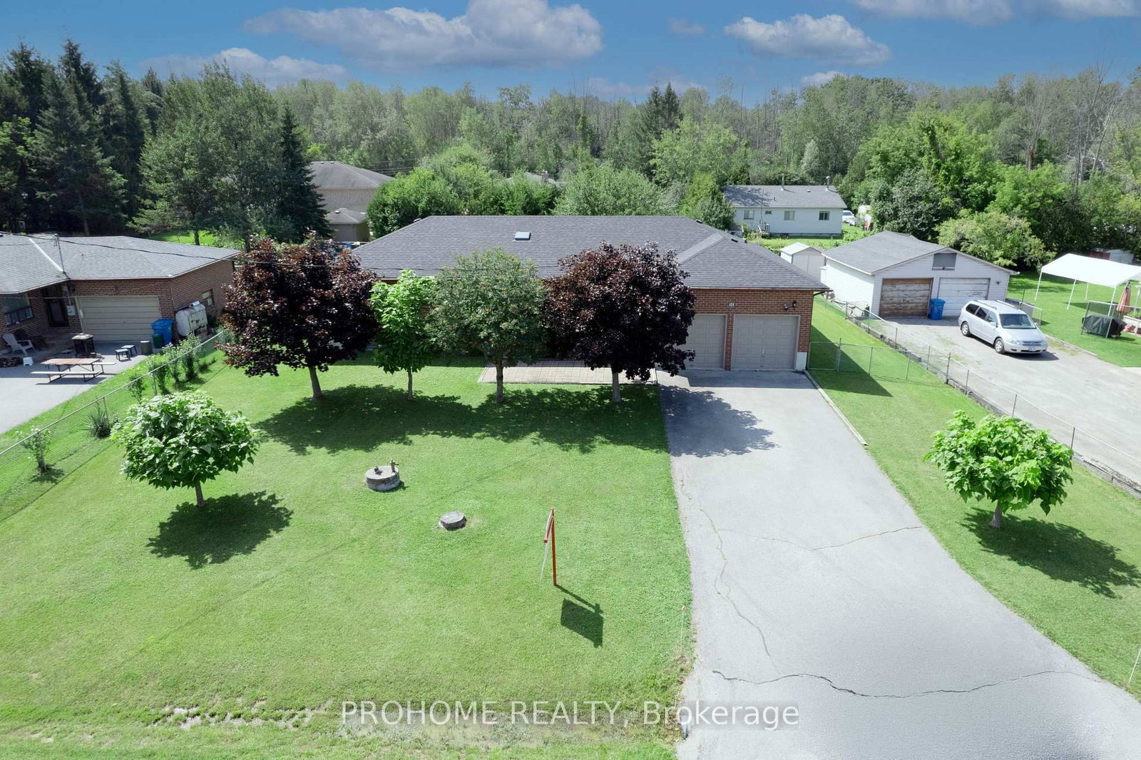 10 Joel Avenue • Georgina, ON photo 1