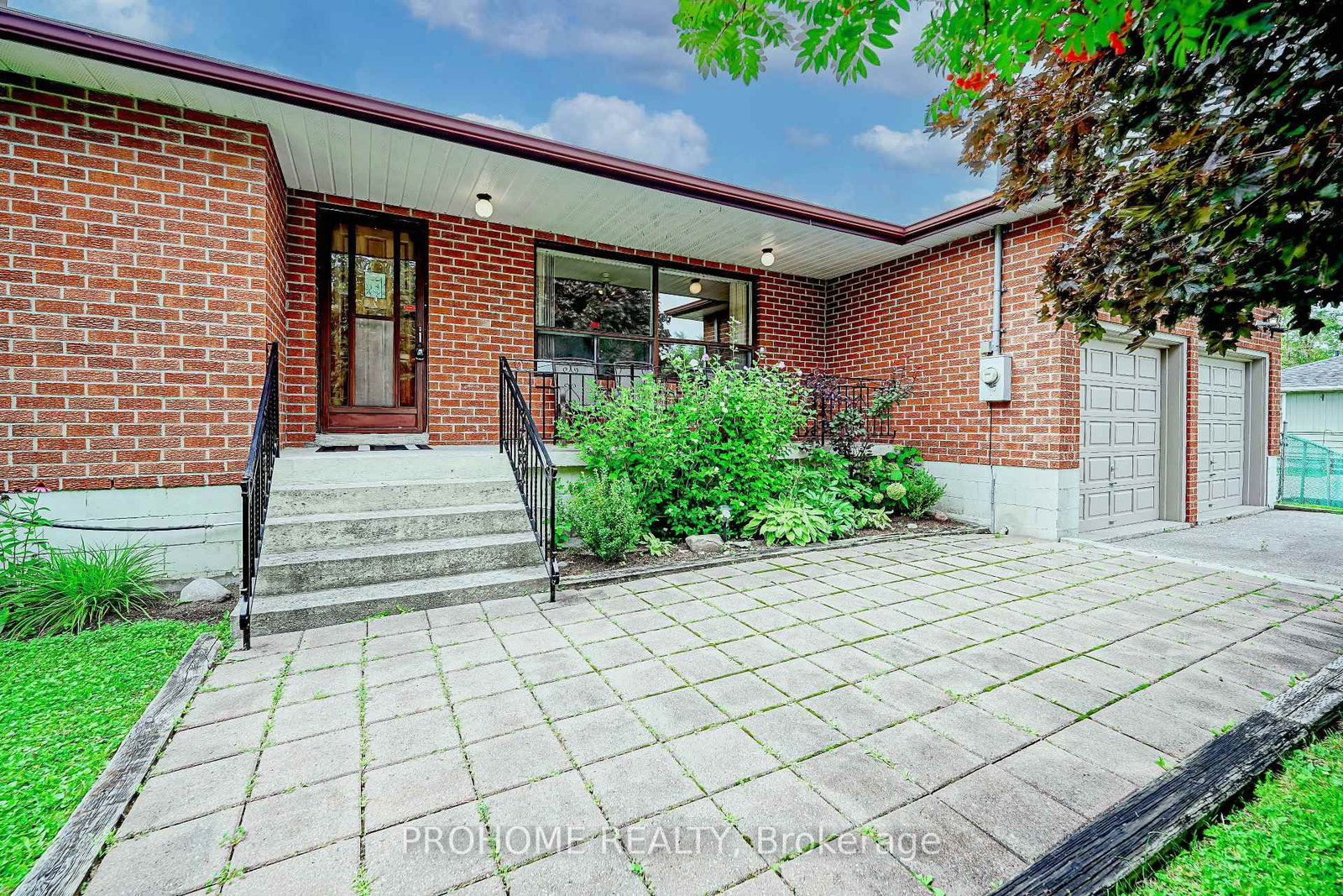 10 Joel Avenue • Georgina, ON photo 6
