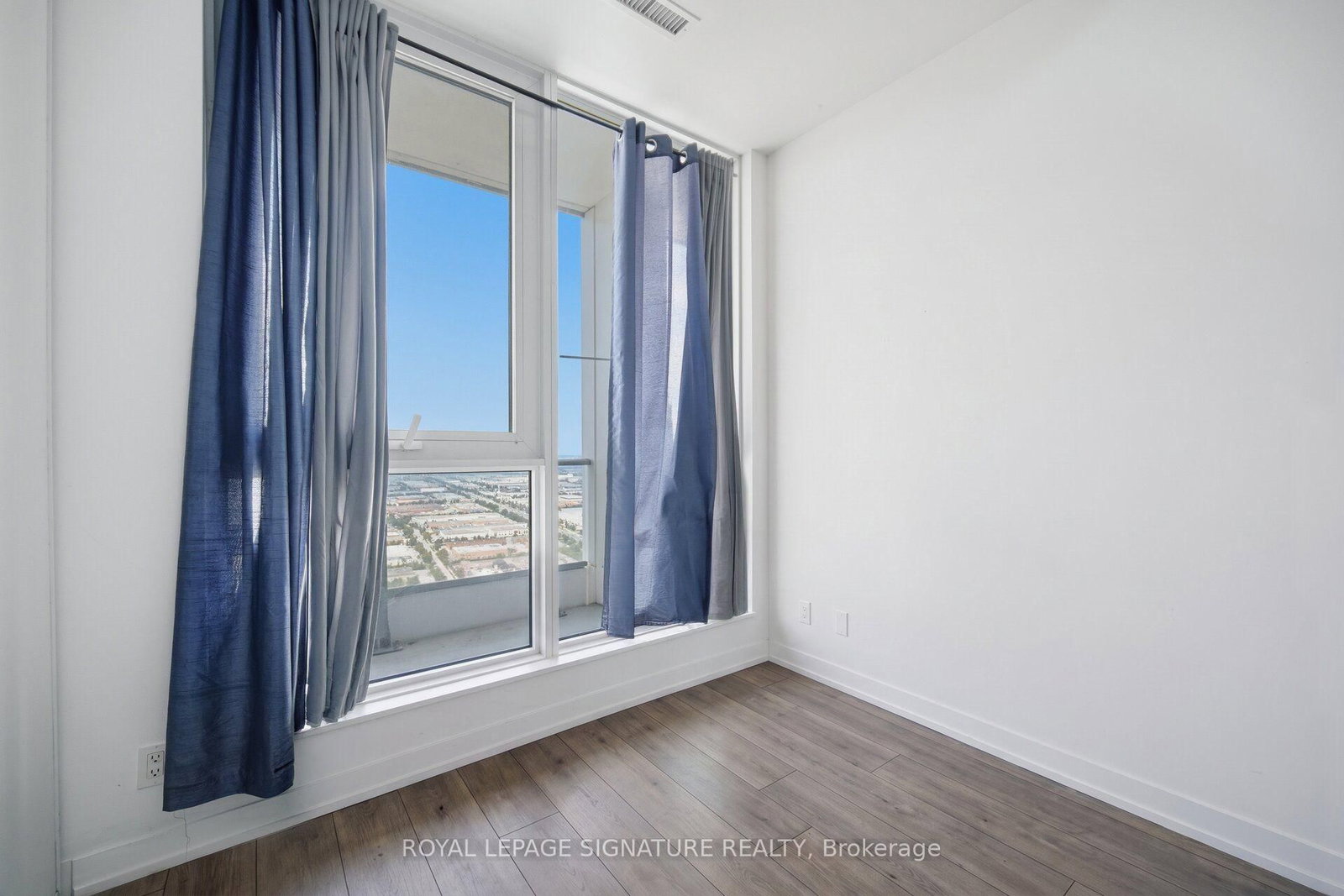 898 Portage Parkway • #5301 • Vaughan, ON photo 13