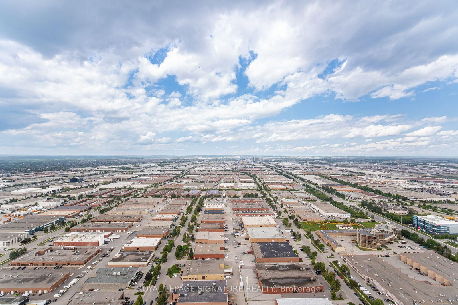 898 Portage Parkway • #5301 • Vaughan, ON photo 18
