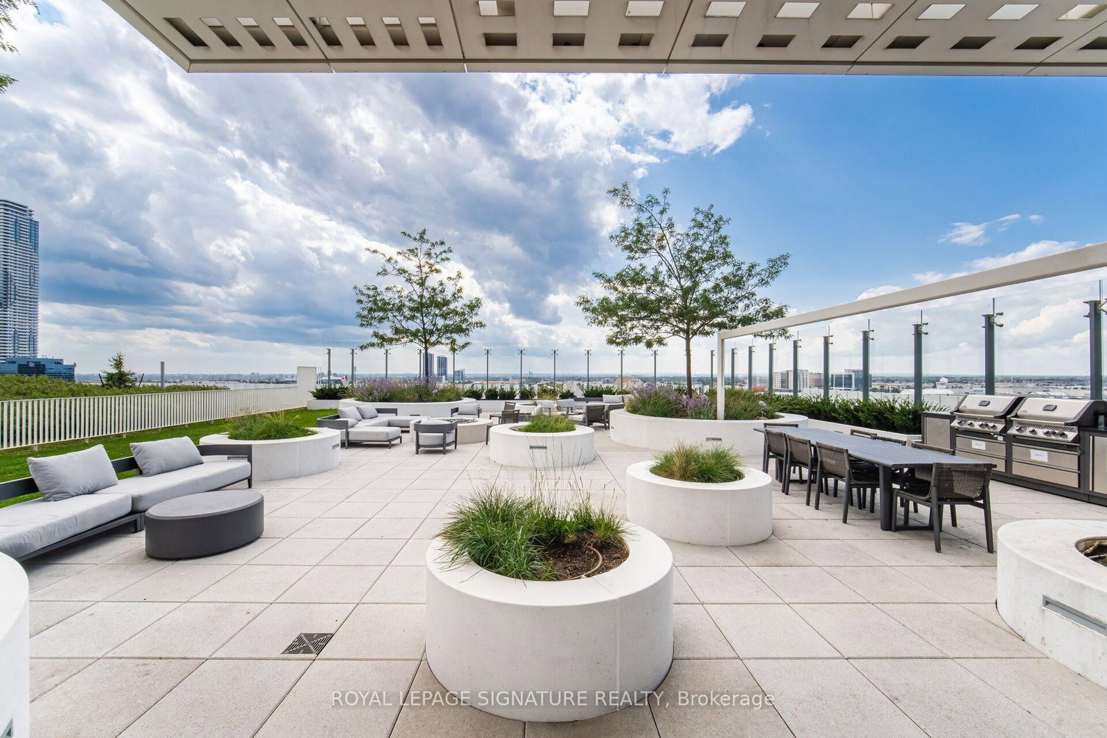 898 Portage Parkway • #5301 • Vaughan, ON photo 19