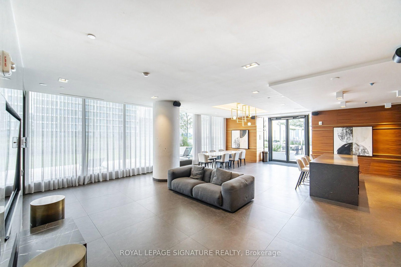 898 Portage Parkway • #5301 • Vaughan, ON photo 24