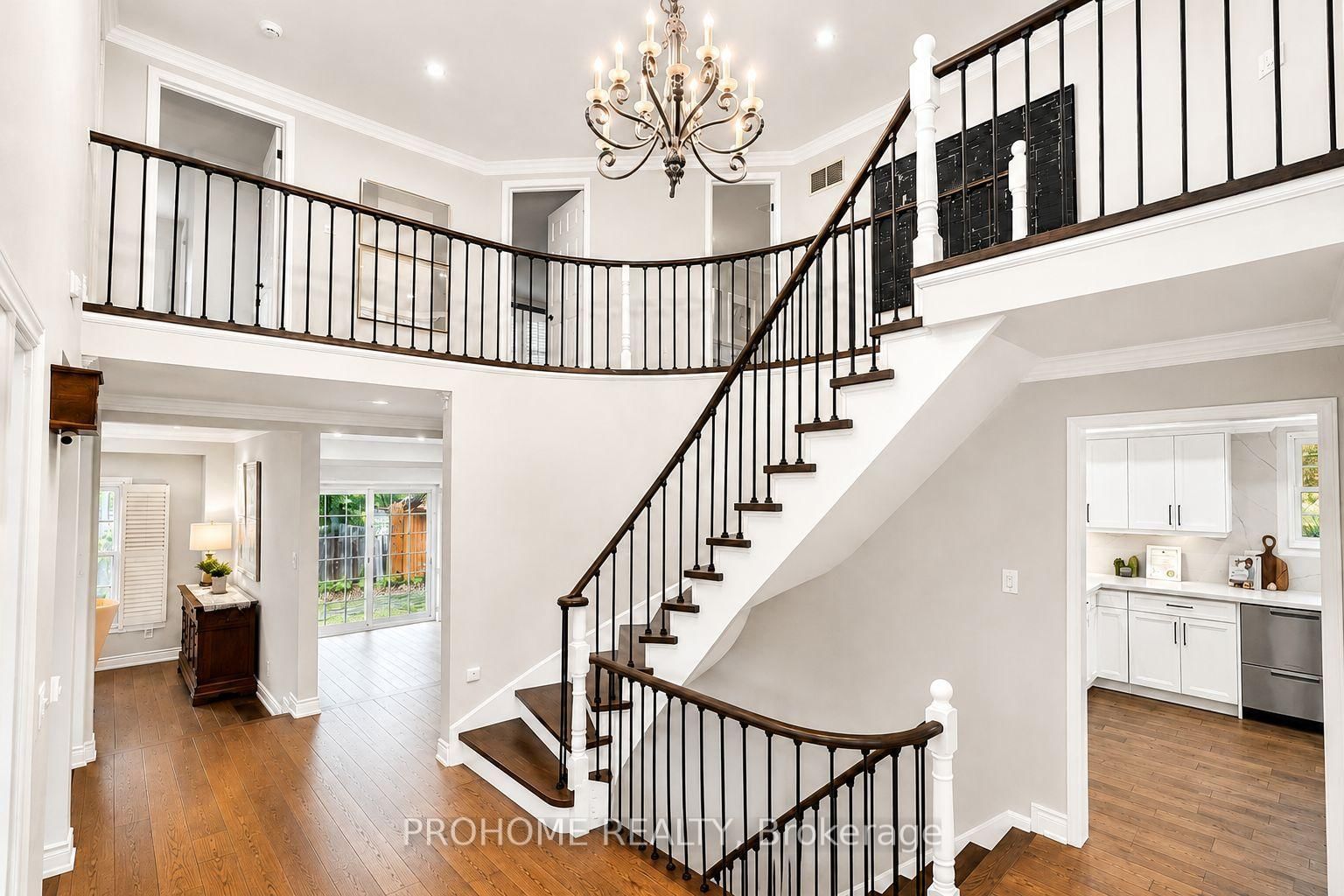 43 Rosemead Close • Markham, ON photo 6