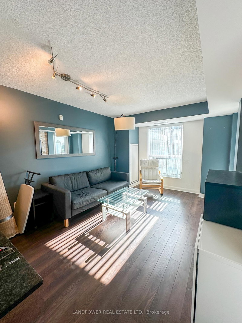 504 - 75 Norman Bethune Avenue