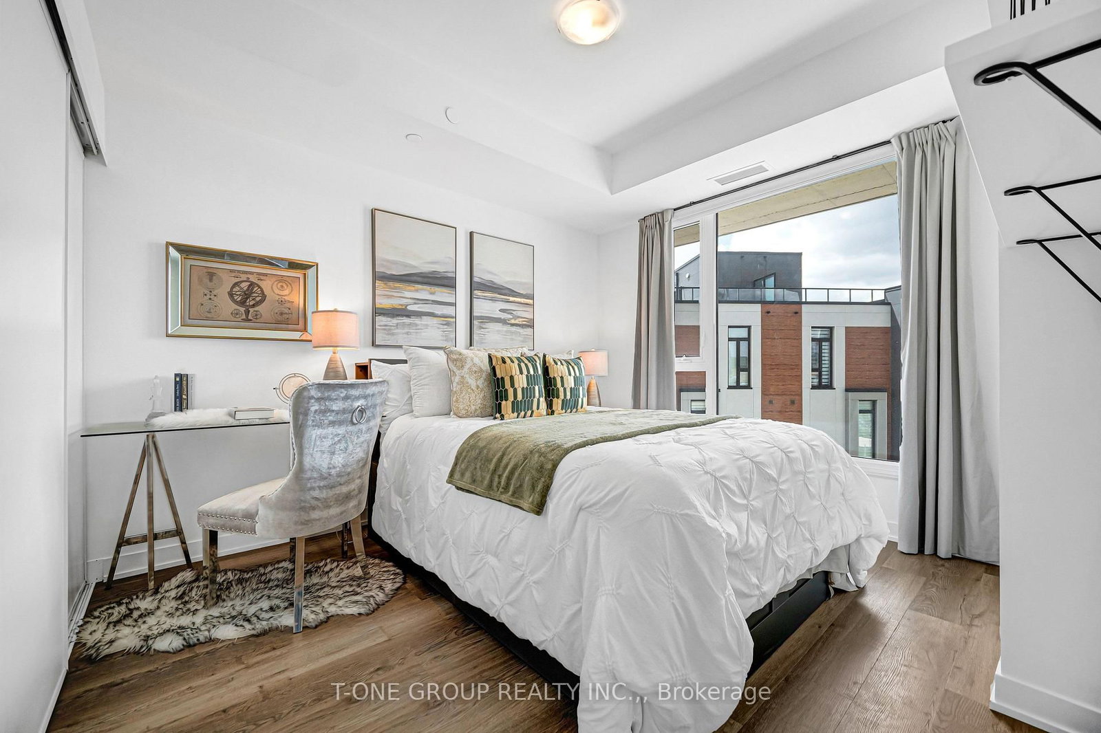 6 David Eyer Road • #313 • Richmond Hill, ON photo 23