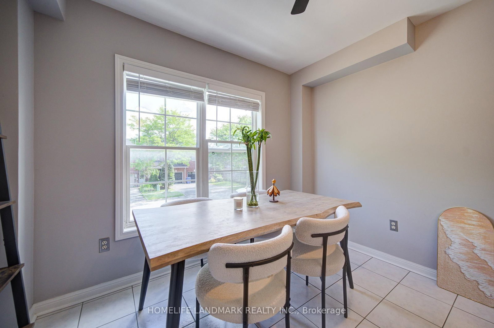 Gorham-College Manor, Newmarket photo 16