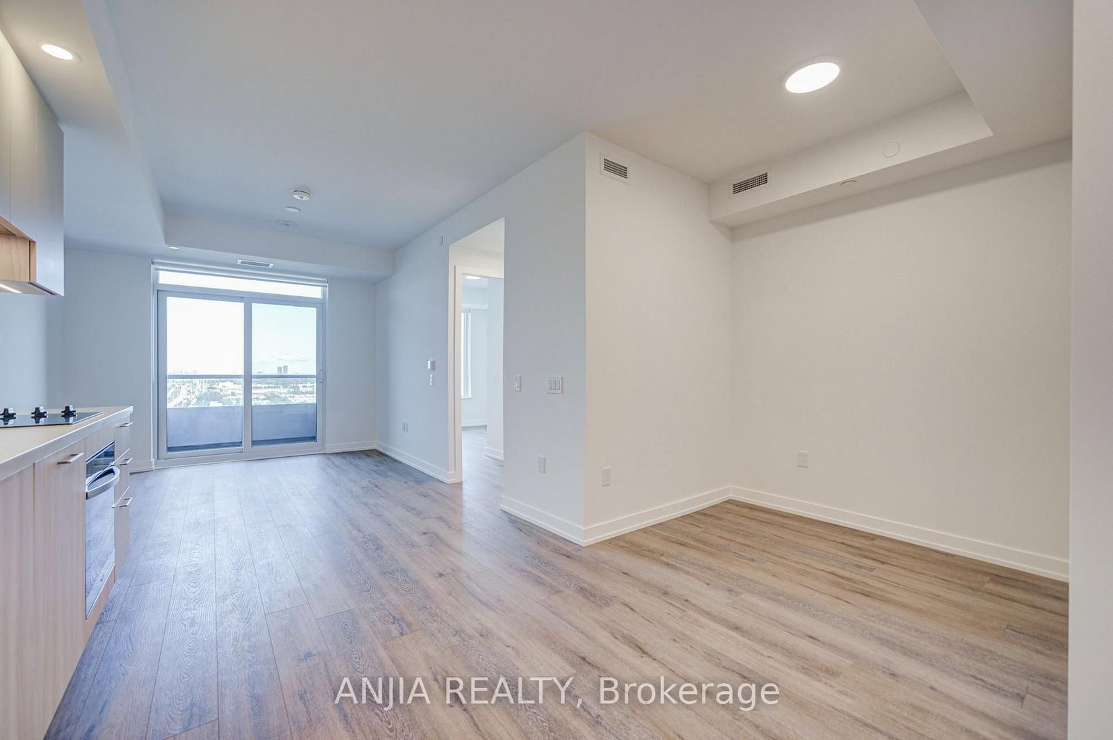 1204-5 Meadowdale Rd, Vaughan, view 6