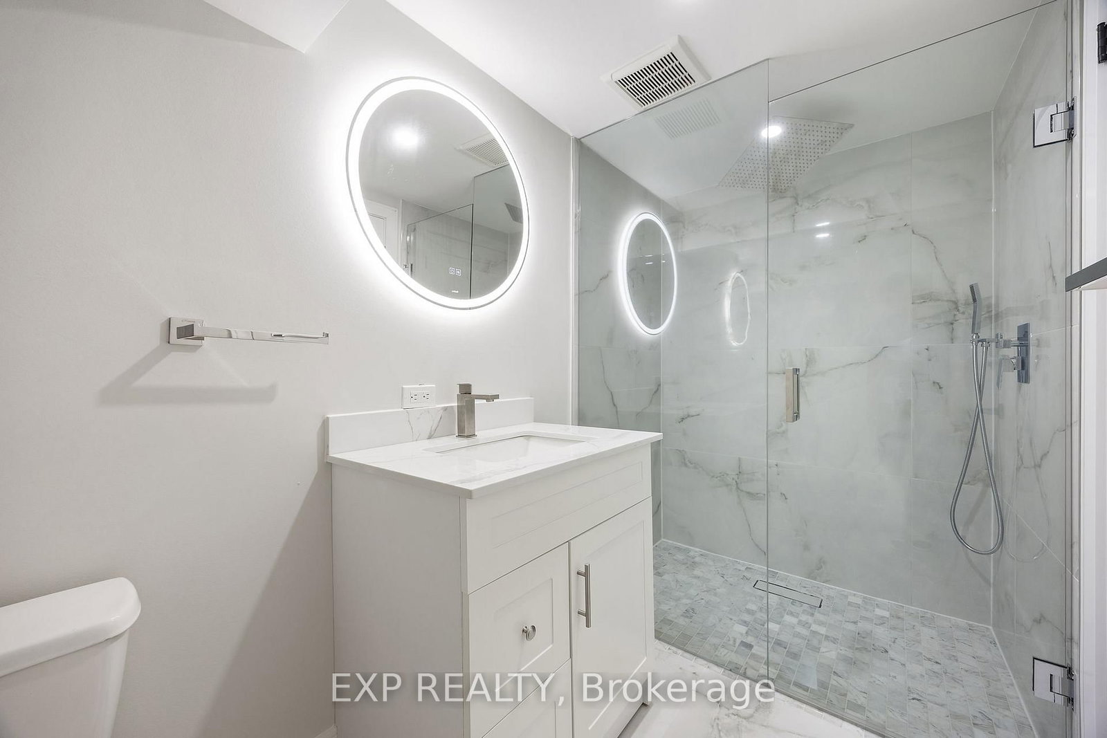 12333 Ninth Line • Whitchurch-Stouffville, ON photo 19