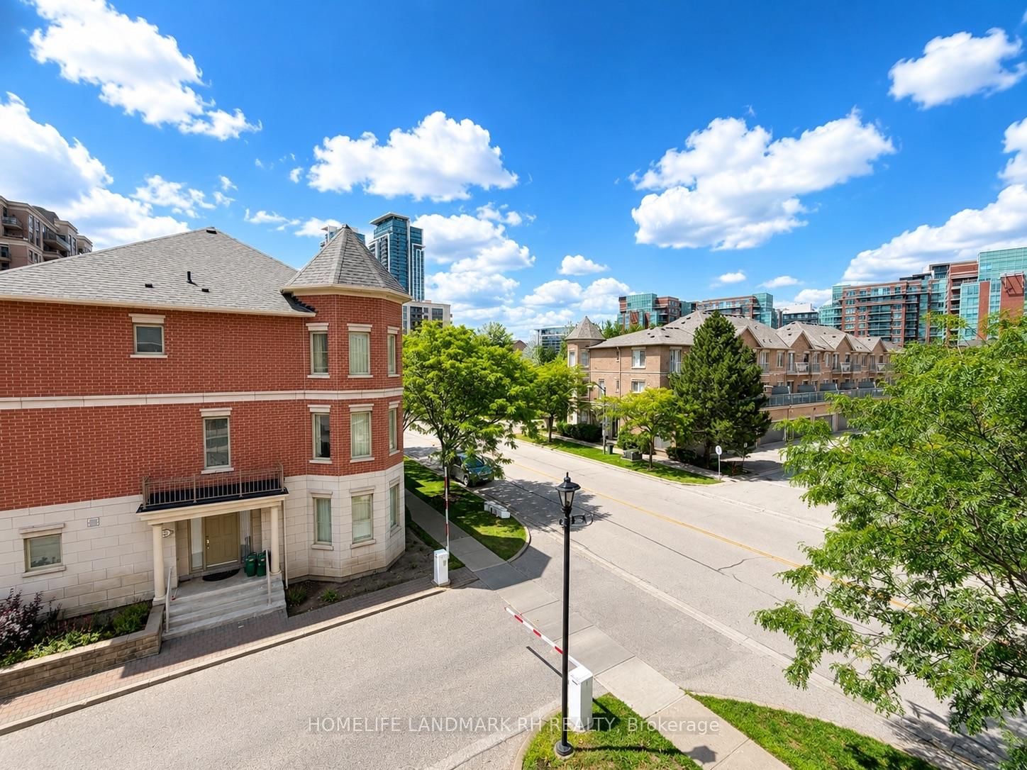 30 TIMES Avenue • Markham, ON photo 12
