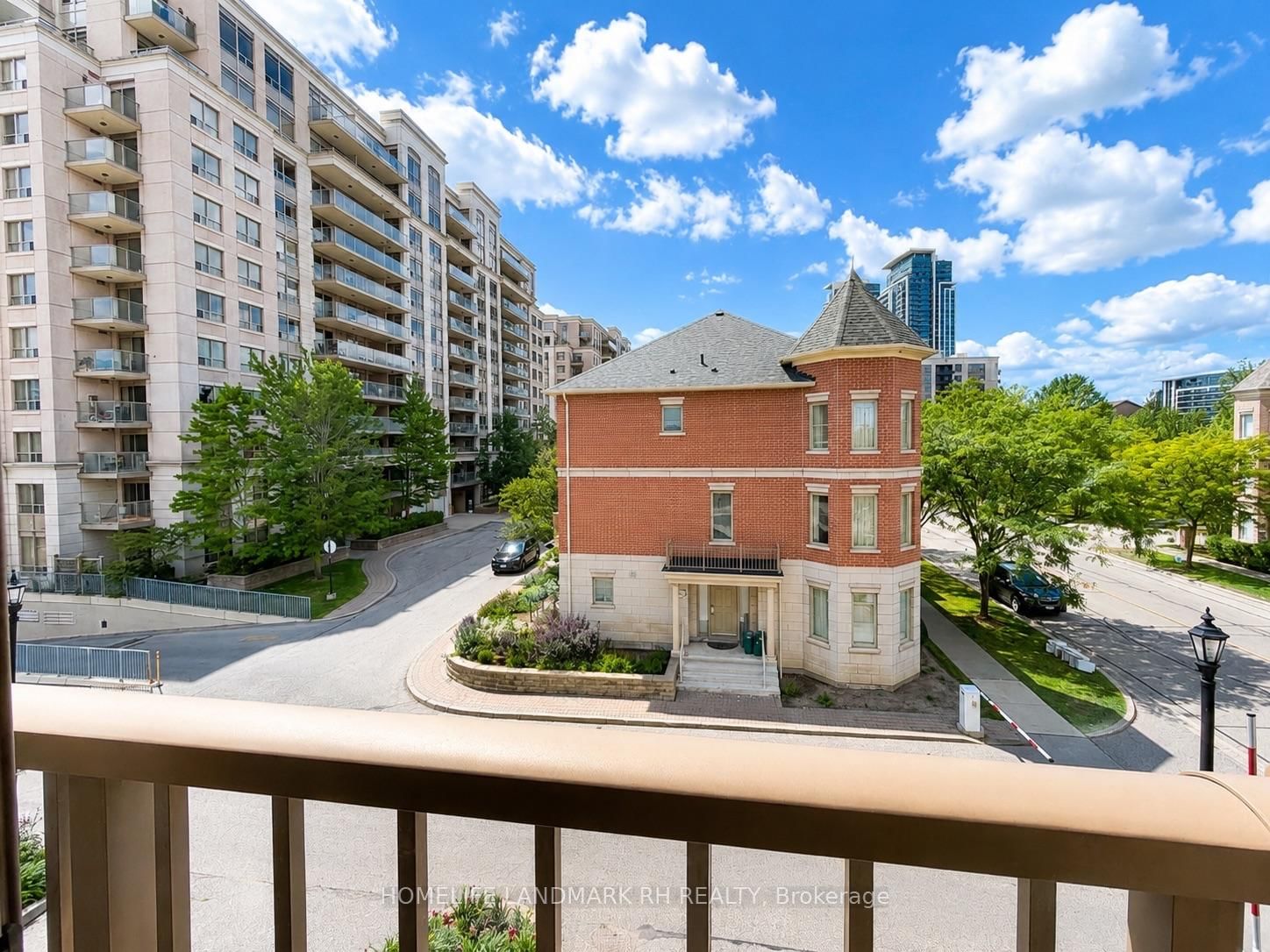 30 TIMES Avenue • Markham, ON photo 19