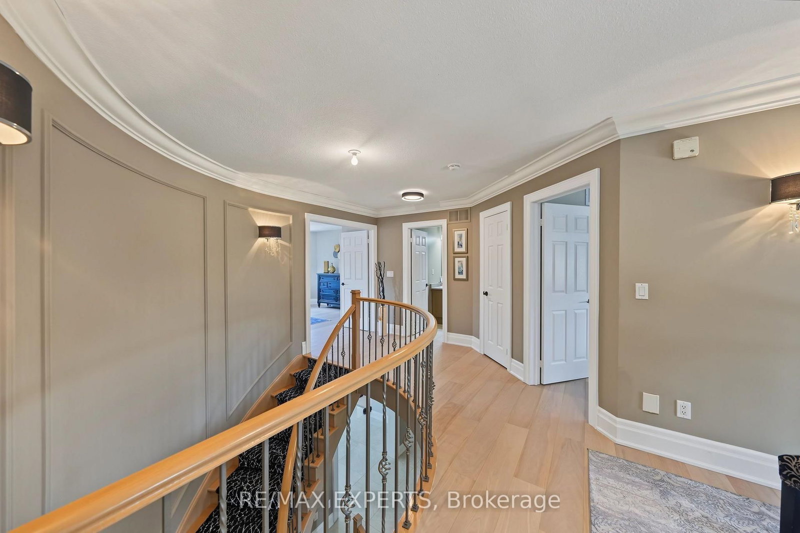 91 Hunterwood Chase • Vaughan, ON photo 21