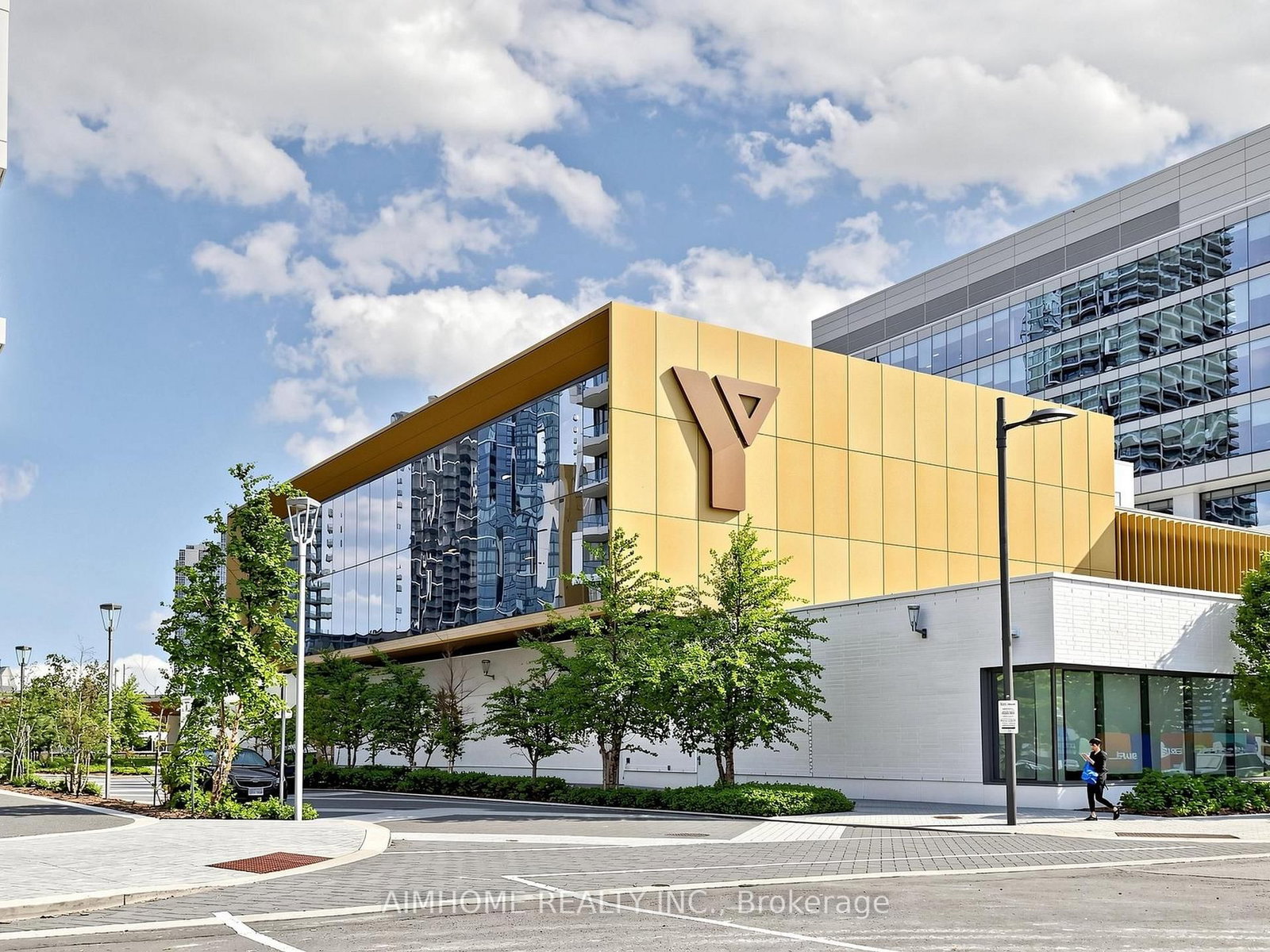 898 Portage Pkwy Parkway • #3207 • Vaughan, ON photo 37