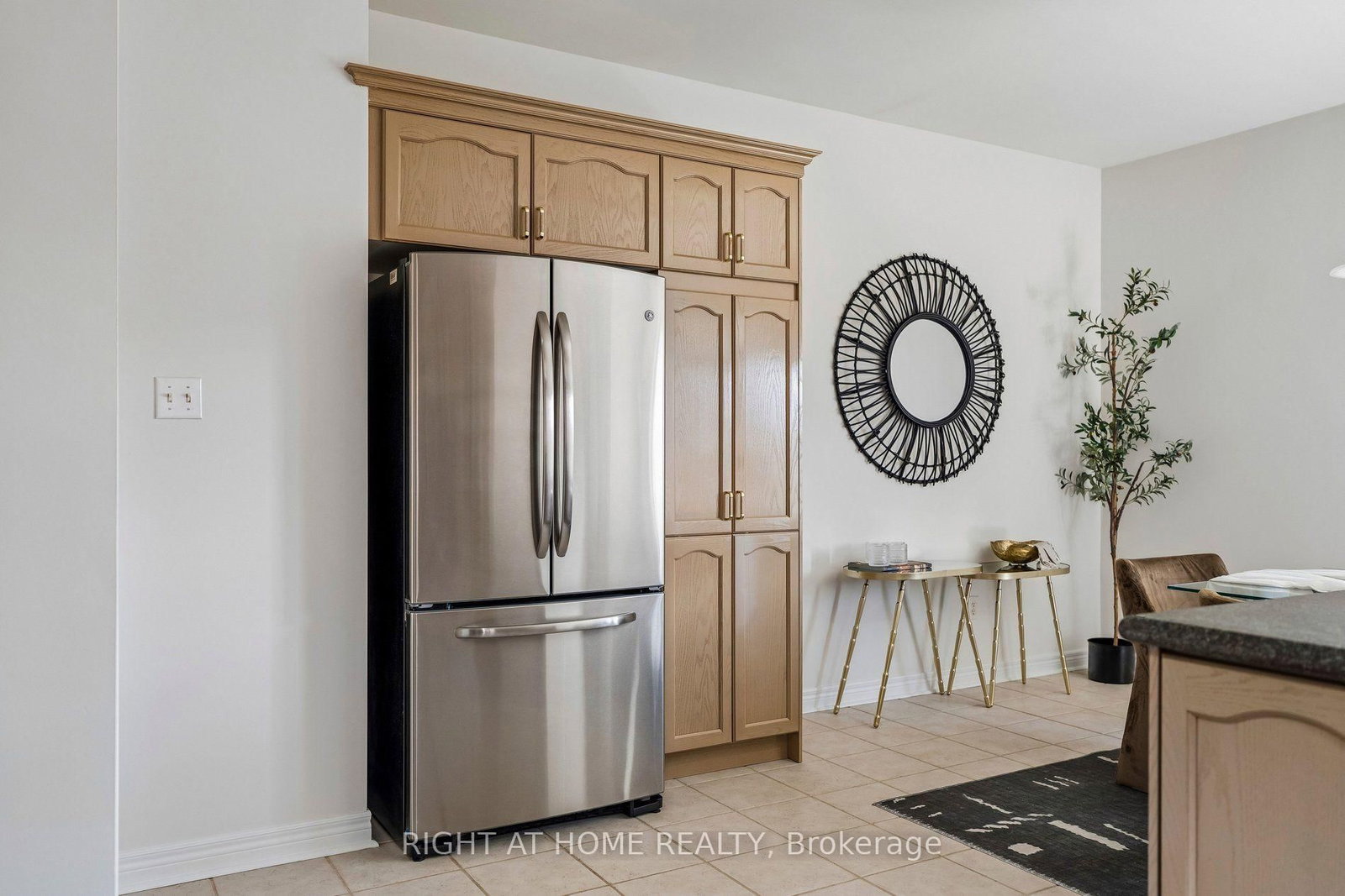 251 Sonoma Boulevard • Vaughan, ON photo 15