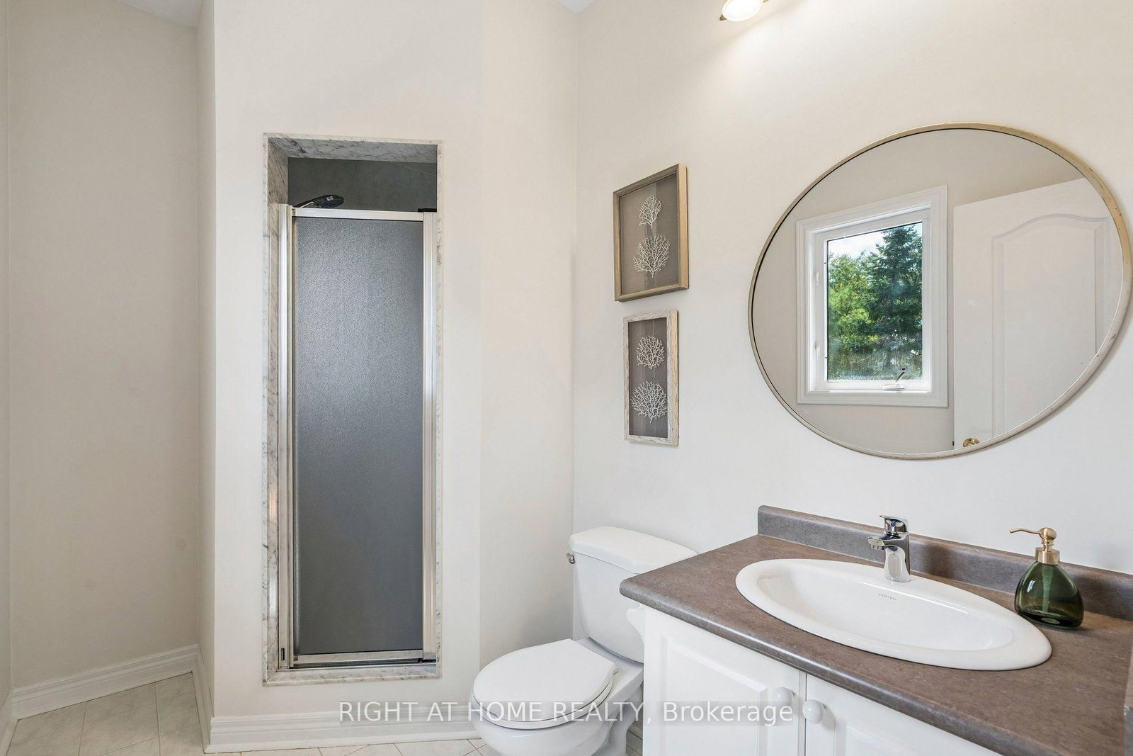 251 Sonoma Boulevard • Vaughan, ON photo 19