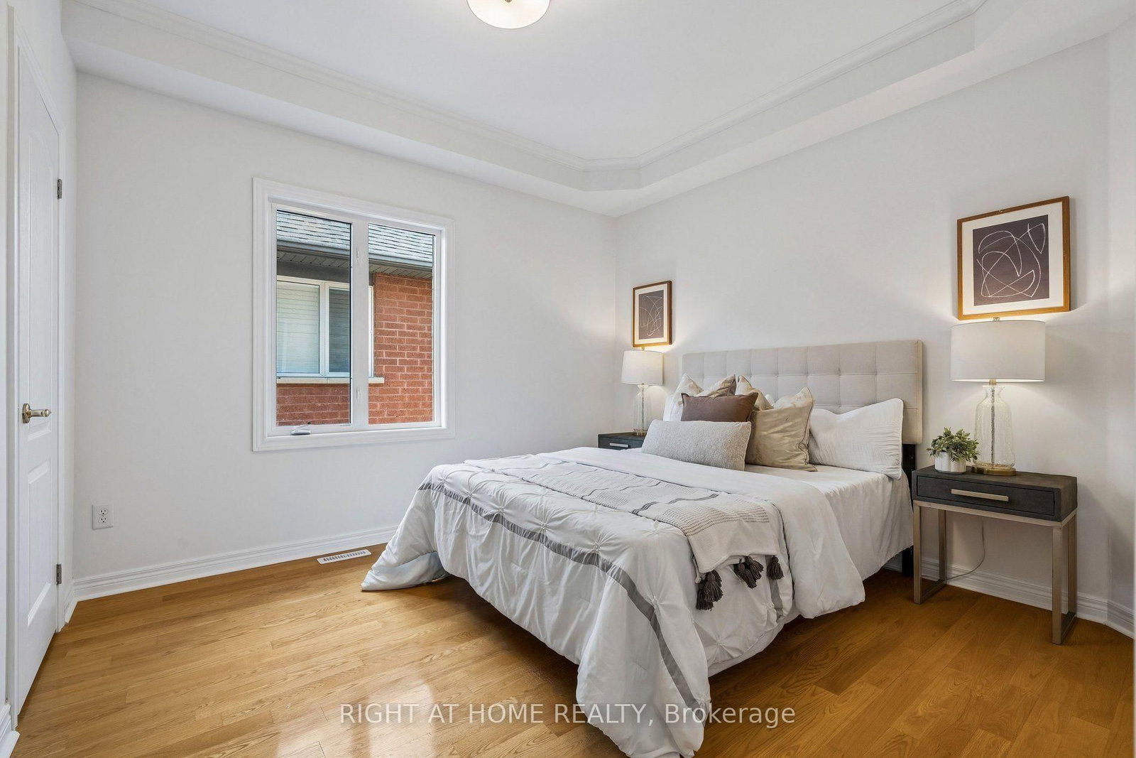 251 Sonoma Boulevard • Vaughan, ON photo 20