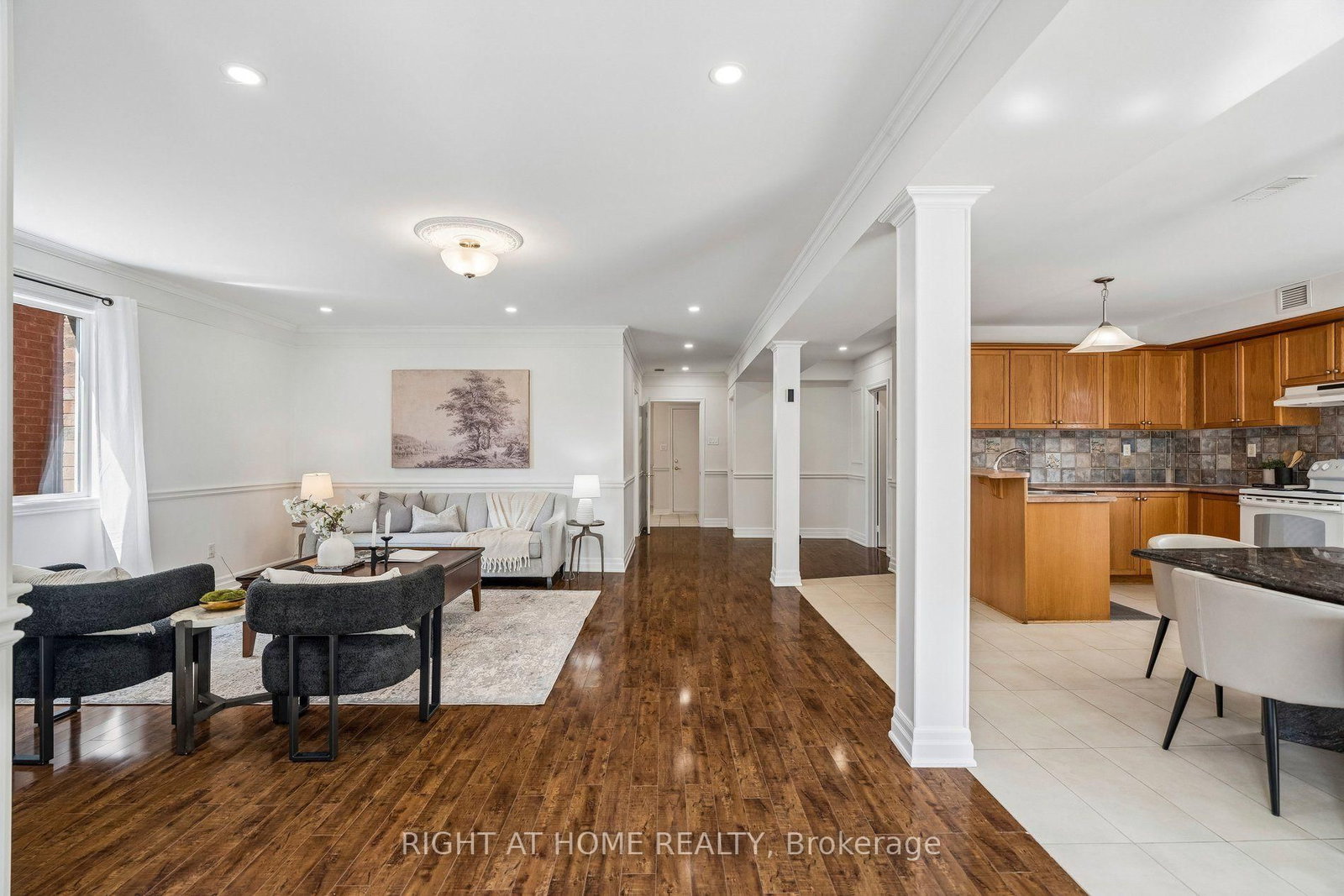 251 Sonoma Boulevard • Vaughan, ON photo 27