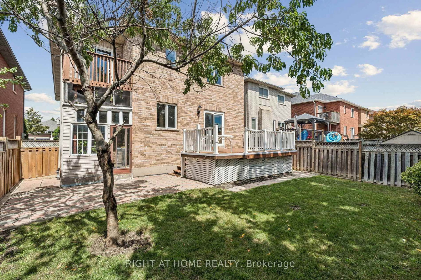 251 Sonoma Boulevard • Vaughan, ON photo 35