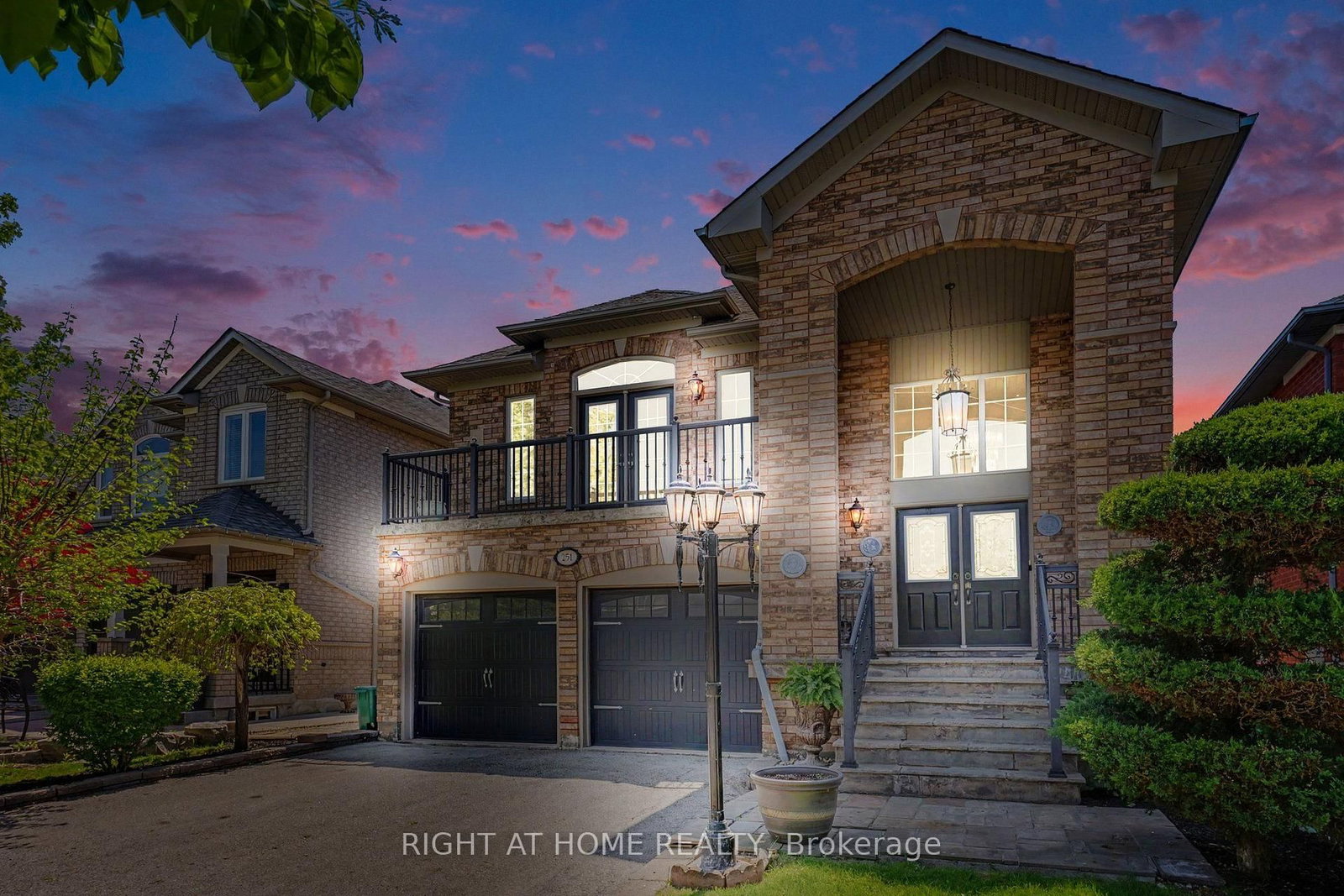251 Sonoma Boulevard • Vaughan, ON photo 37