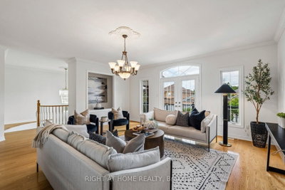251 Sonoma Boulevard • Vaughan, ON photo 8