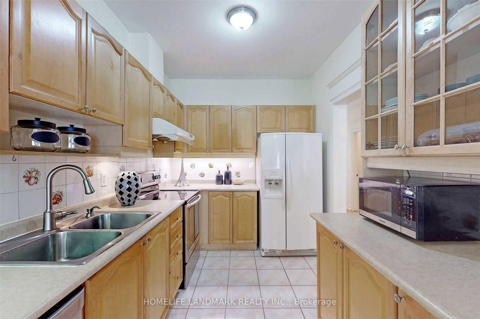 22 Kingsbridge Circ, Vaughan, view 11