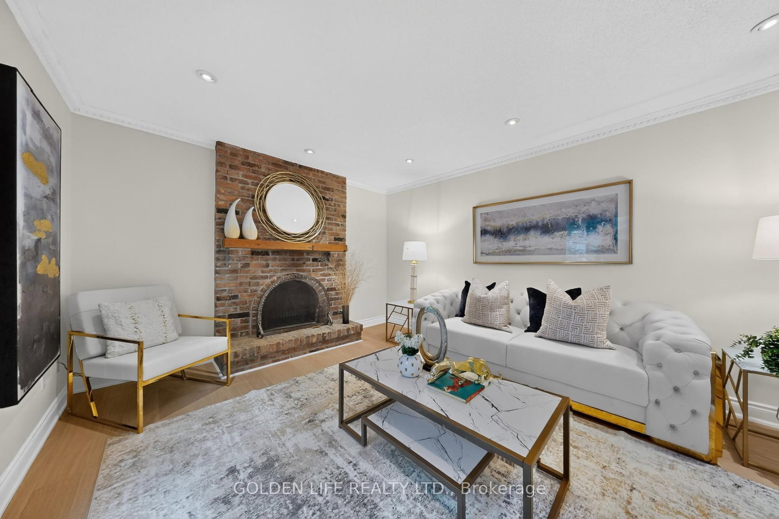 186 Carlton Road • Markham, ON photo 17