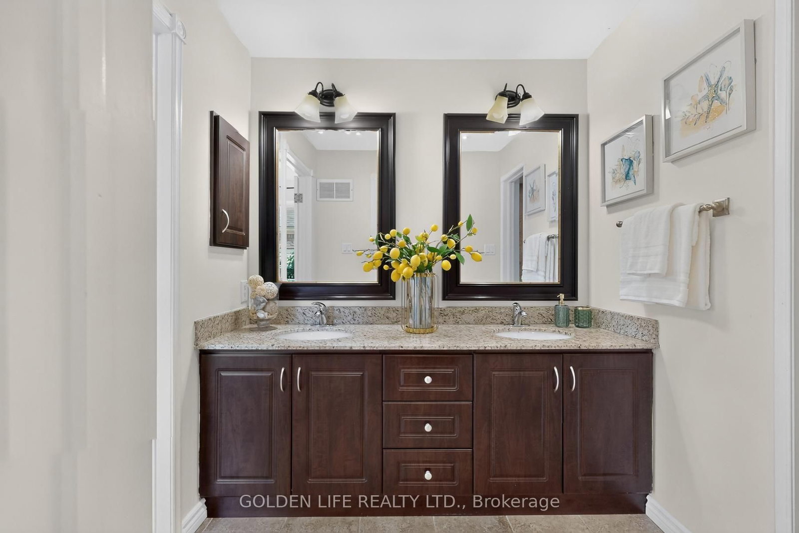 186 Carlton Road • Markham, ON photo 32