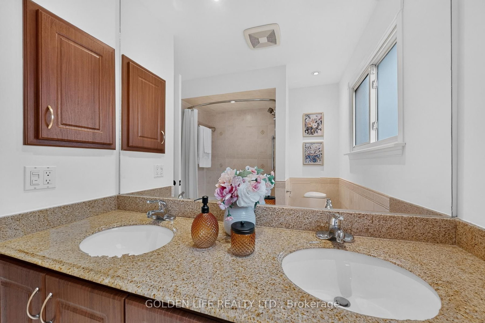 186 Carlton Road • Markham, ON photo 39