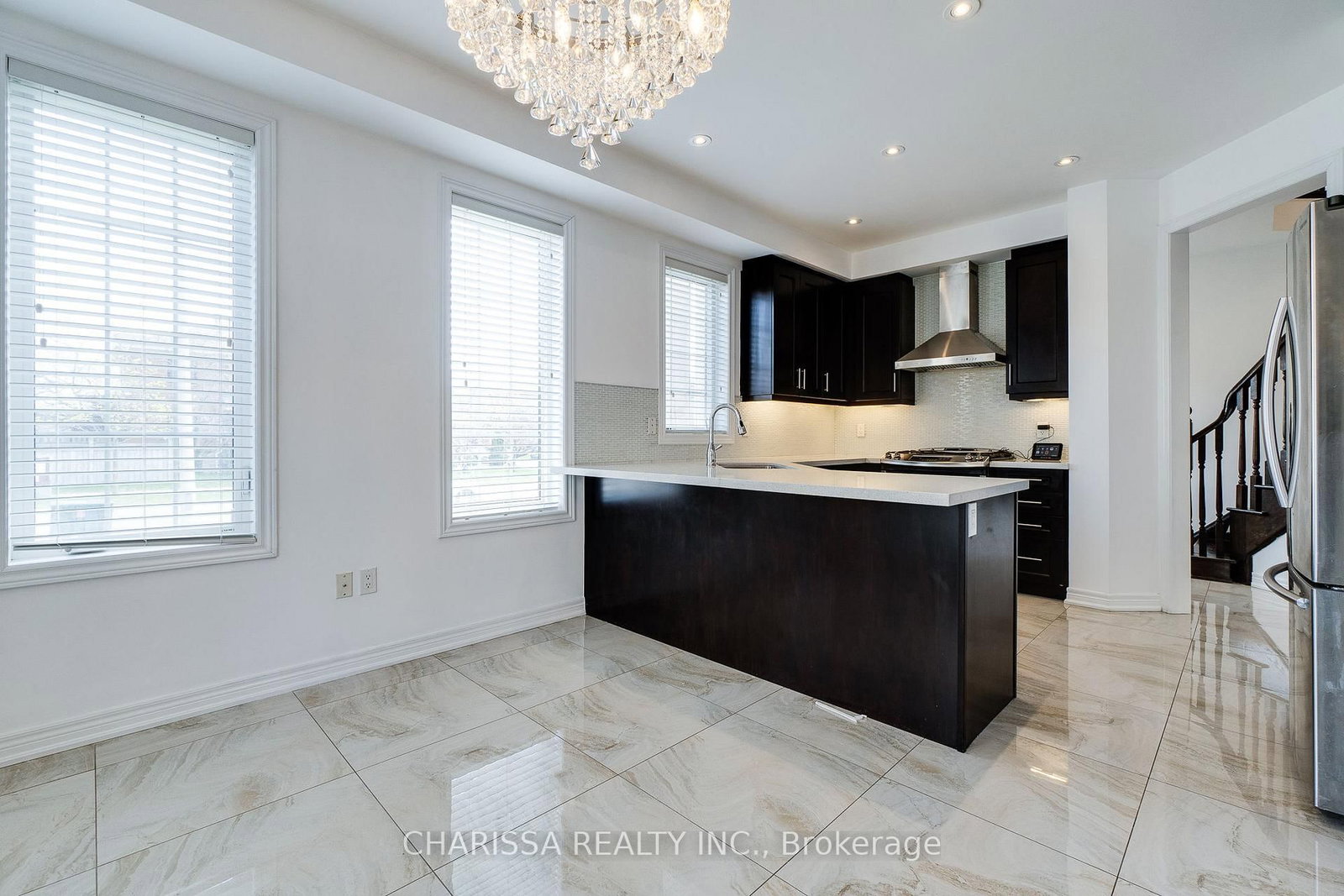 2 HAWSTONE Road • Vaughan, ON photo 10
