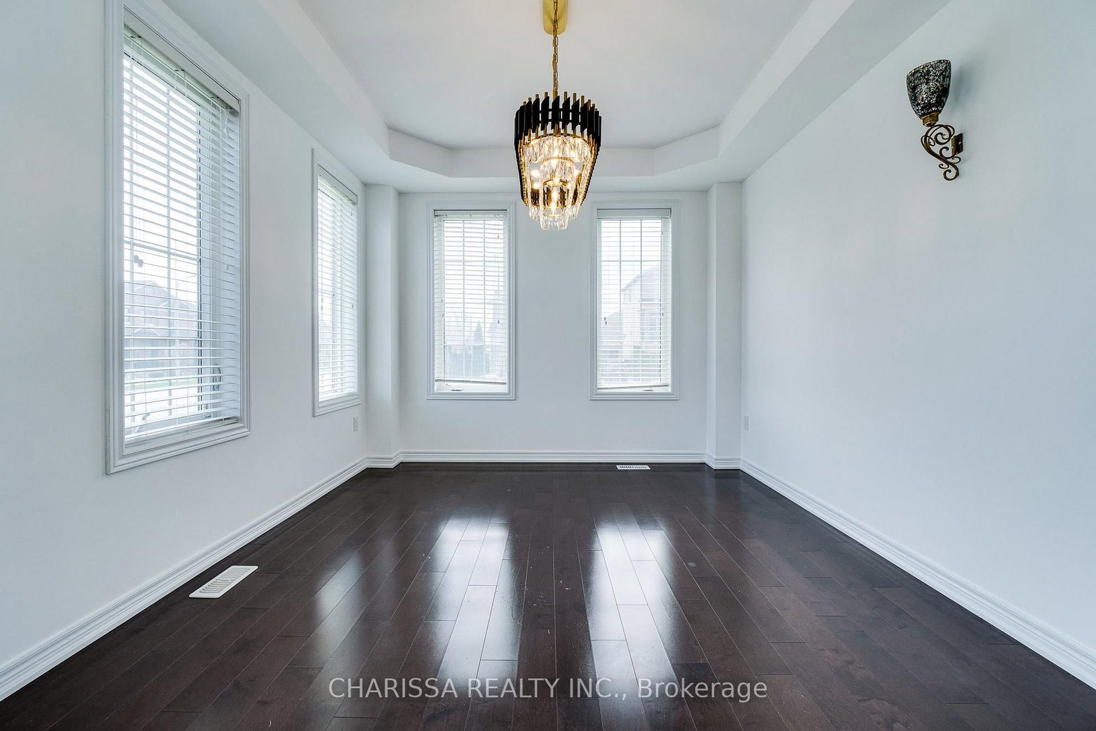 2 HAWSTONE Road • Vaughan, ON photo 15