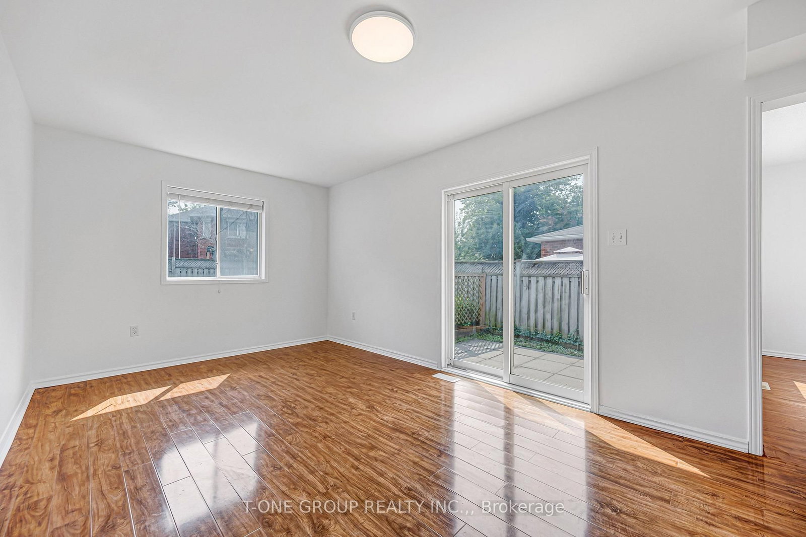 69 Smith Street • New Tecumseth, ON photo 13