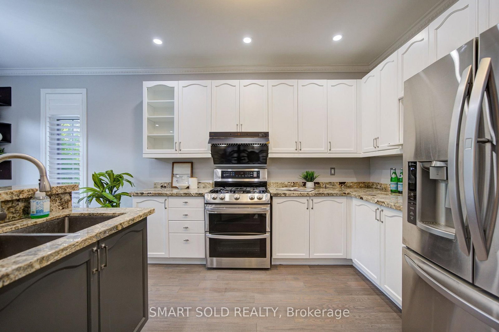 16 Burgundy Trail • Vaughan, ON photo 18
