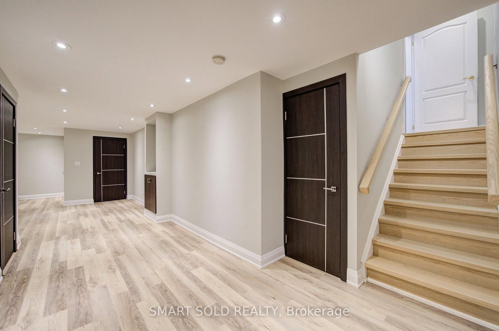 16 Burgundy Trail • Vaughan, ON photo 42