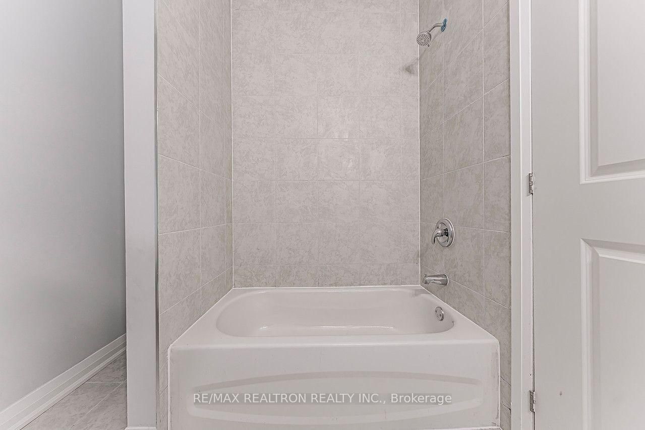 06-260 Eagle St, Newmarket, view 47