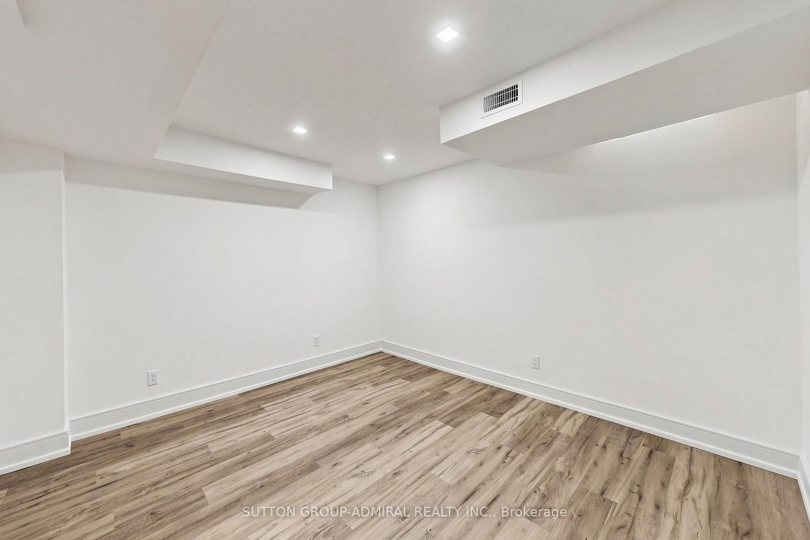 50 Springer Drive • Richmond Hill, ON photo 34