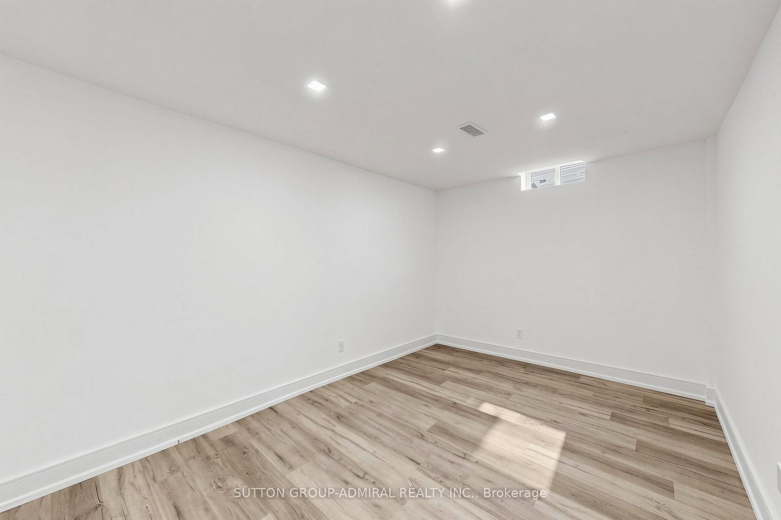 50 Springer Drive • Richmond Hill, ON photo 37