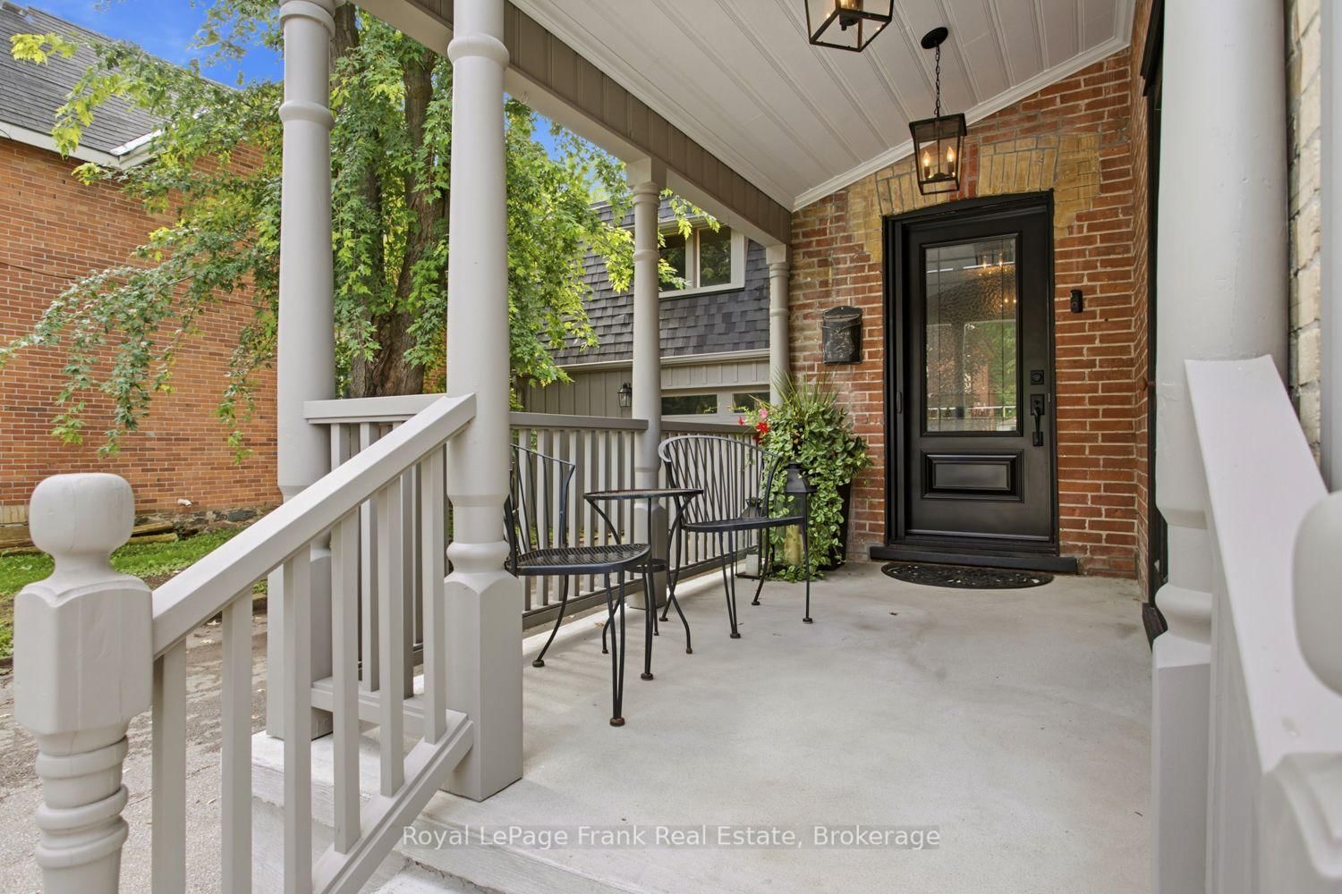 26 York Street • Brock, ON photo 2