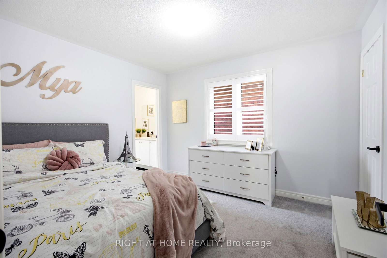 216 Greenwood Road • Whitchurch-Stouffville, ON photo 25