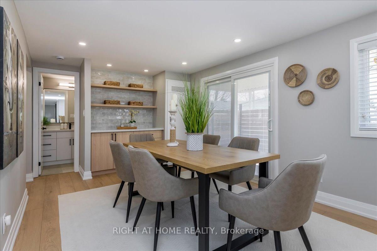 1 South Boulevard • Innisfil, ON photo 16