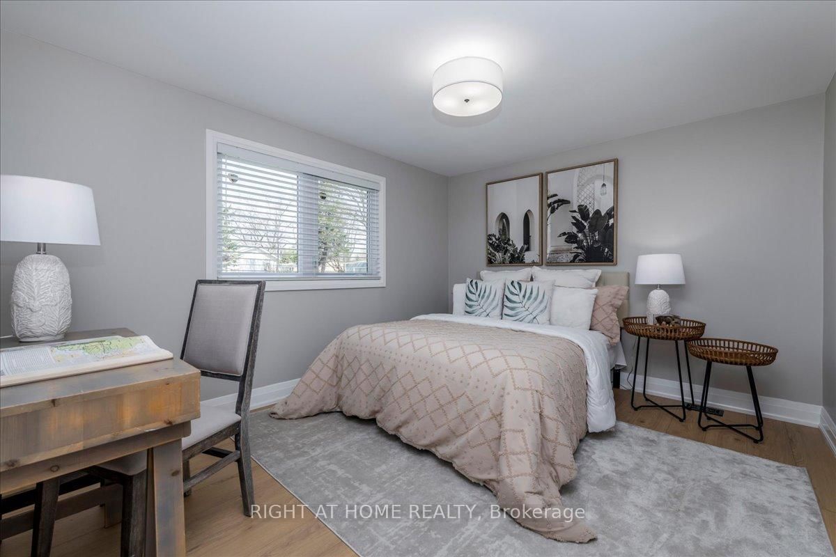 1 South Boulevard • Innisfil, ON photo 22